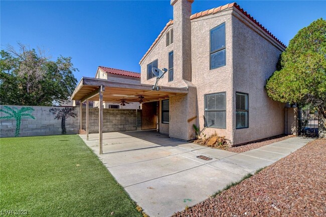 Building Photo - 3928 N Cobble Creek Ct