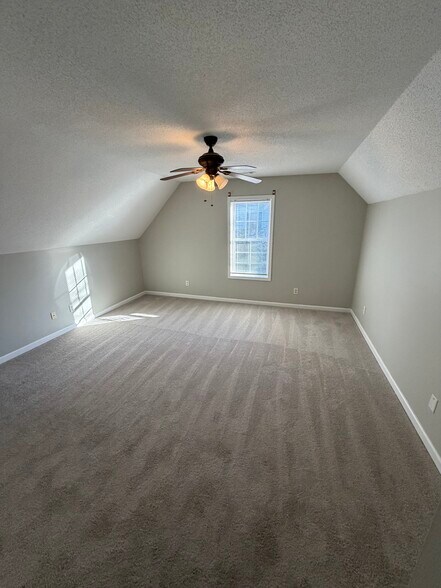 Building Photo - 210 Northridge drive