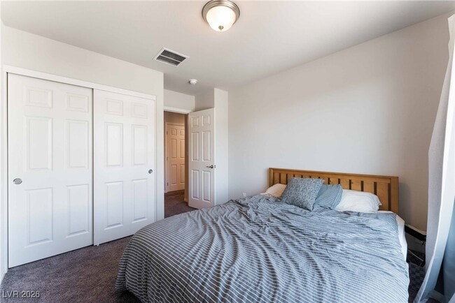 Building Photo - 7451 Sunray Point St