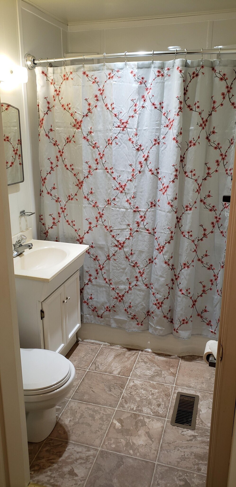 Bathroom - 17263 Larimer St