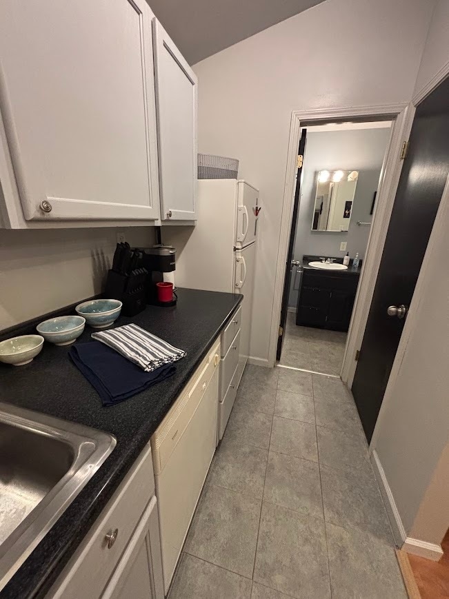 Dishwasher - 105 W Florida Ave