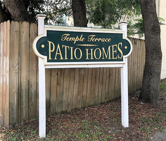 Building Photo - 5118 Tennis Ct Cir