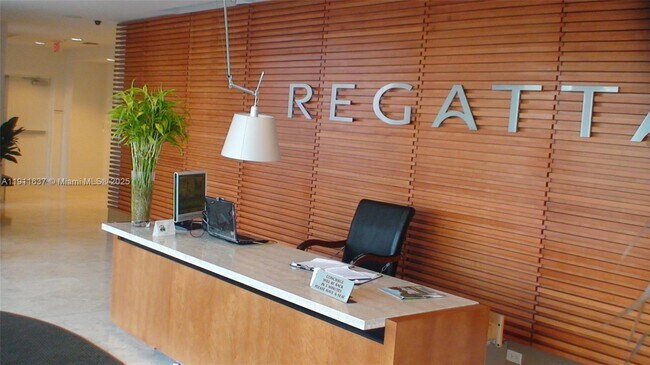 Building Photo - 6580 Indian Creek Dr