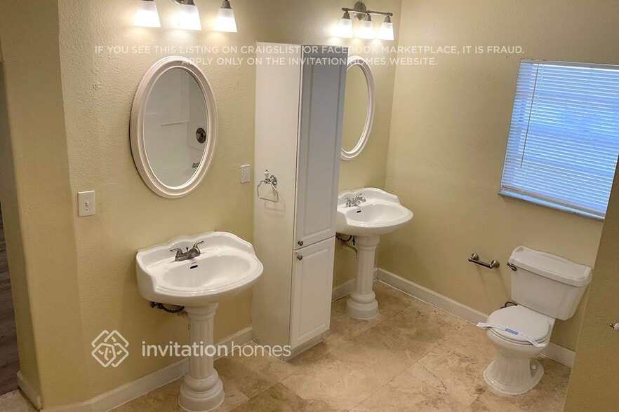 Building Photo - 4850 San Pablo Pl