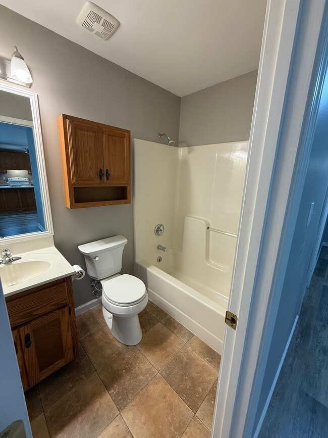 Building Photo - 4014 Jodis Way