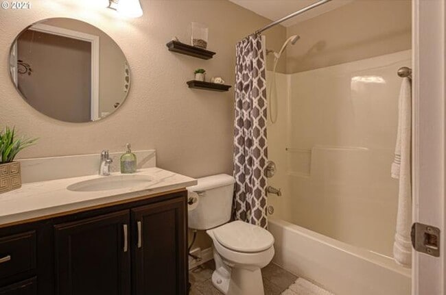 Building Photo - 14096 S Jacobs Way