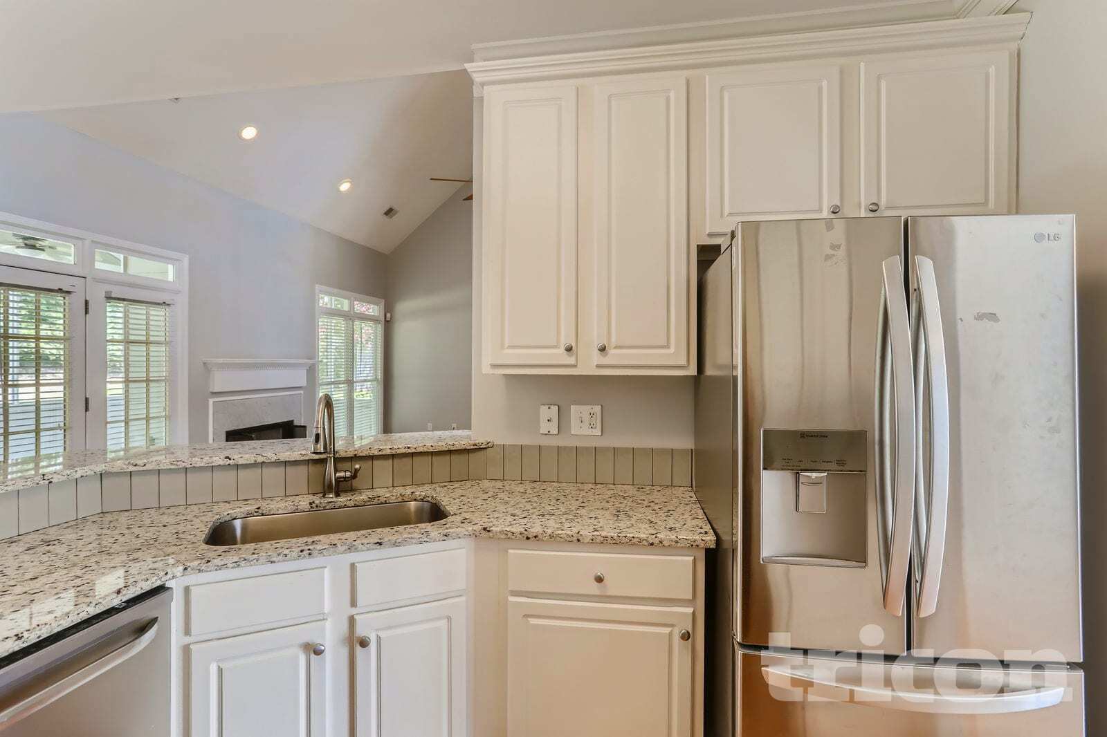 Building Photo - 875 Cedar Creek Dr
