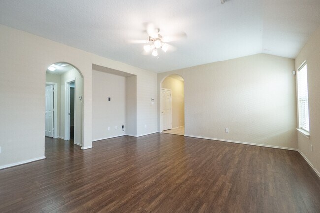 Building Photo - 11219 Overland Trail Dr
