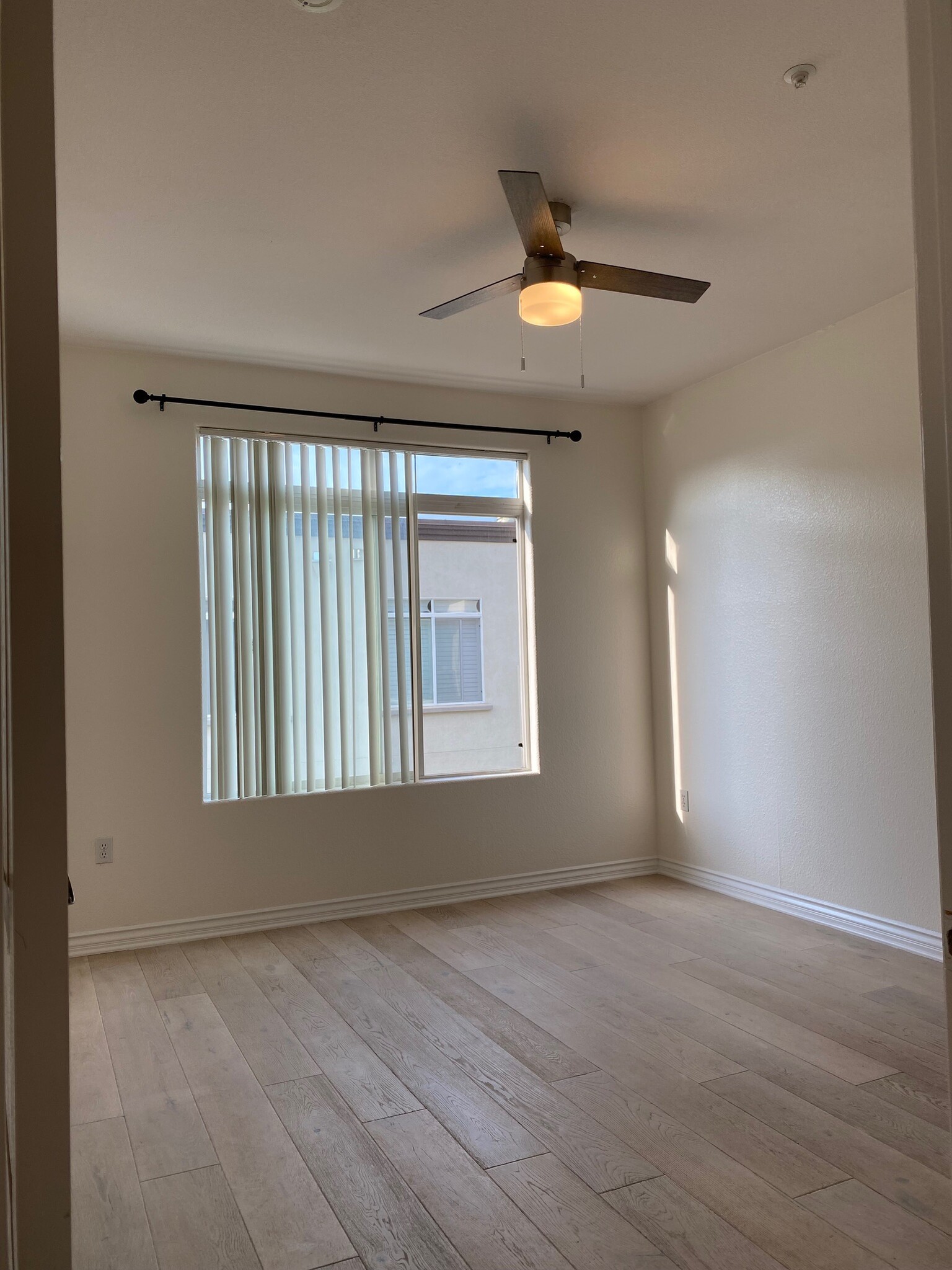 Building Photo - 4165 Executive Dr