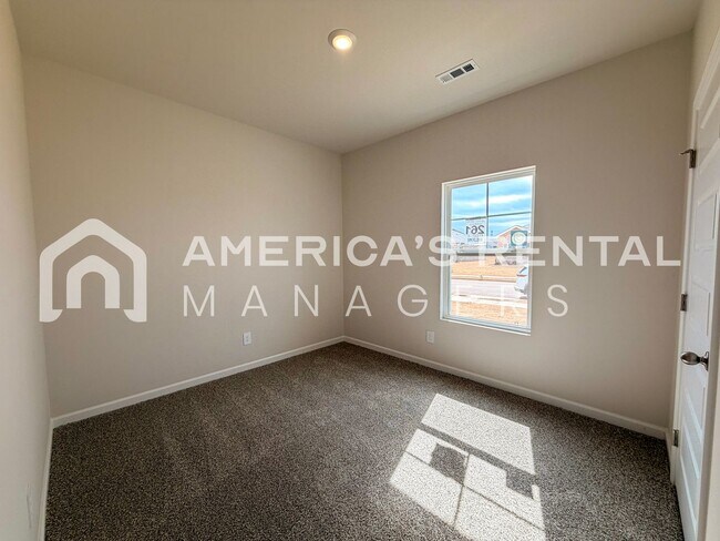 Building Photo - New Construction Home for Rent!