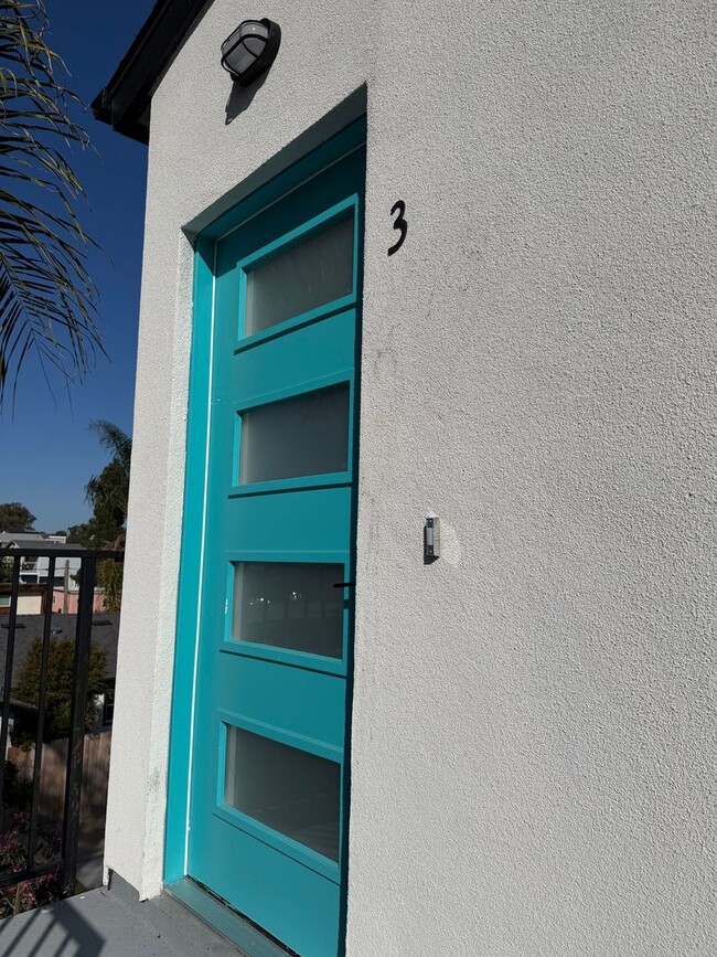 Building Photo - 3365 A St