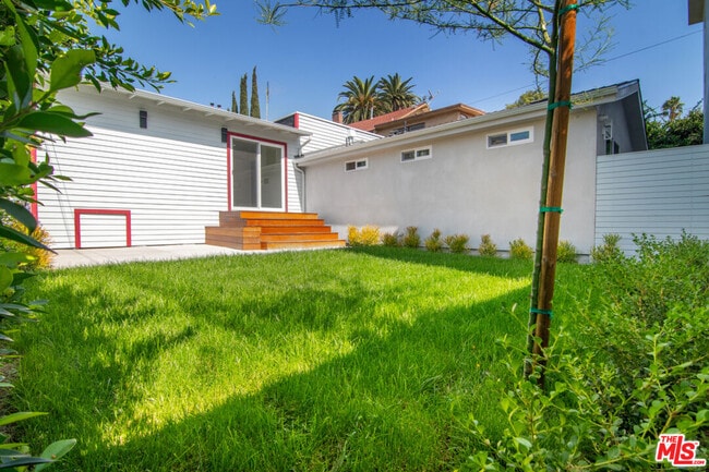 Building Photo - 4612 Franklin Ave