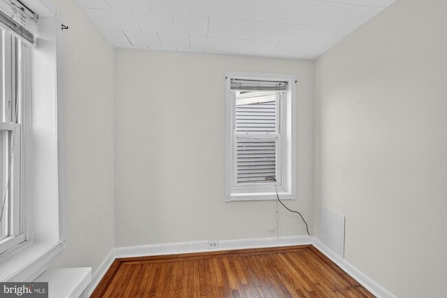 Building Photo - 2343 E Huntingdon St