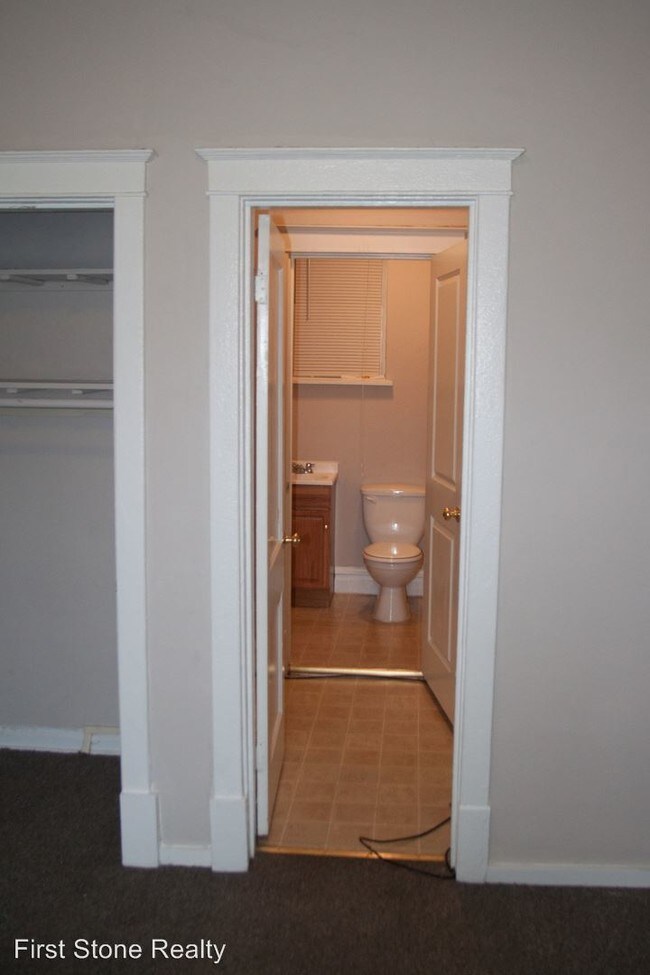 Building Photo - 1 br, 1 bath  - 3954 Grand Ave 3954 Grand  1S