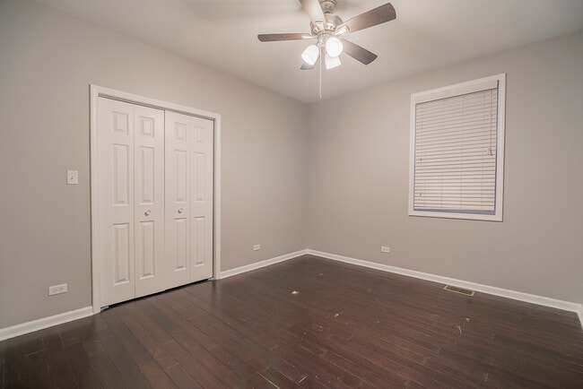 Building Photo - 1906 W 17th St