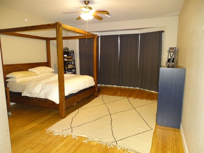 Building Photo - Single Story 4 Bedroom, Den & 3 Full Baths In Gated North Las Vegas Community