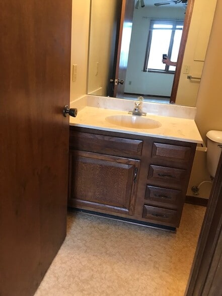 Mater bath - 2256 Rockspring Rd