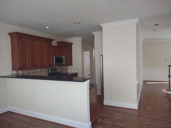 Building Photo - Spacious Raleigh Home with Detached Guest Suite Minutes from Downtown