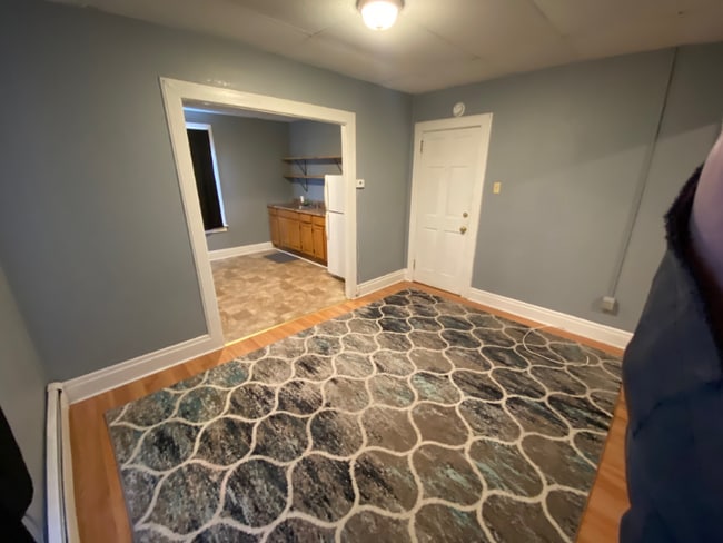 Building Photo - 157 W High St