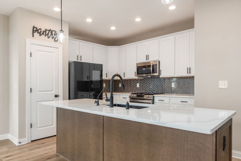 Building Photo - 6854 Turnstone Lp