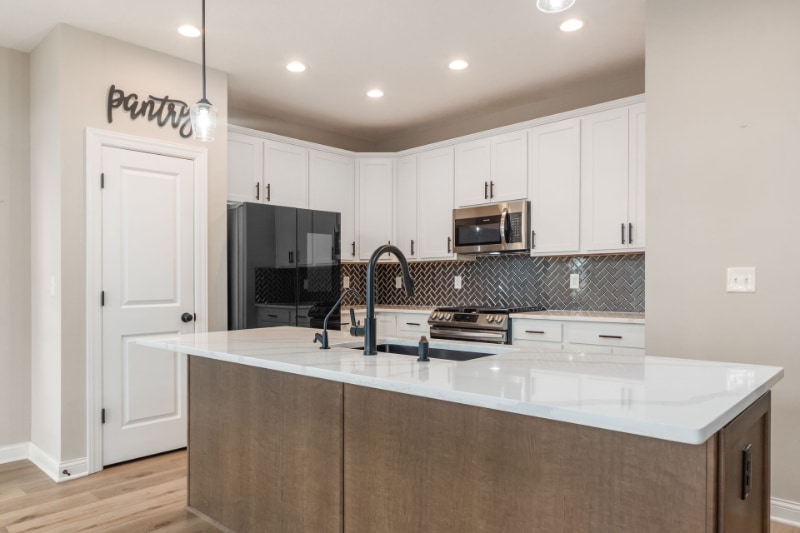 Building Photo - 8741 Olenmead Dr