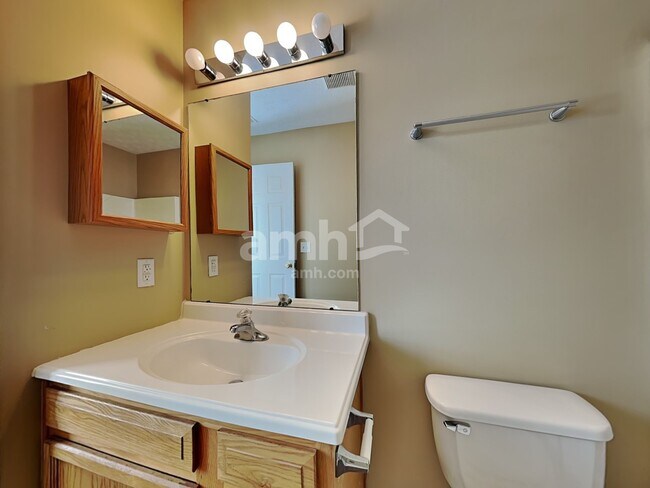 Building Photo - 2733 Jenny Marie Dr