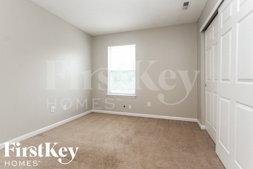 Building Photo - 2711 Wortham Way