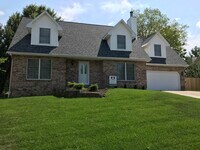 Building Photo - 4518 E Bridgewood Dr