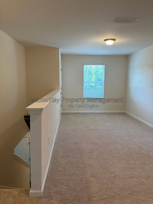 Building Photo - 3537 Polygon Pl