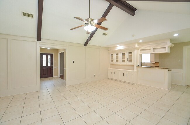 Building Photo - 2554 Hodges Bend Cir