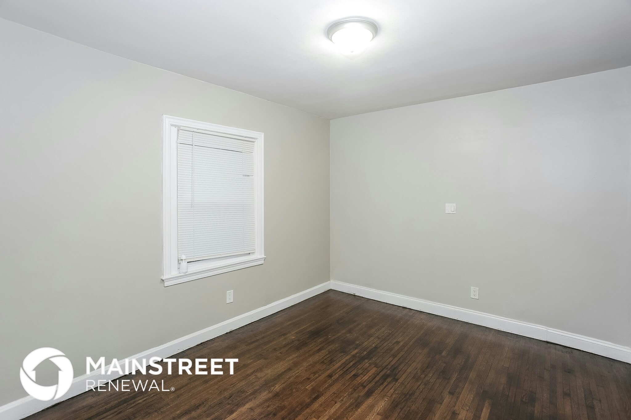 Building Photo - 2219 Kern St