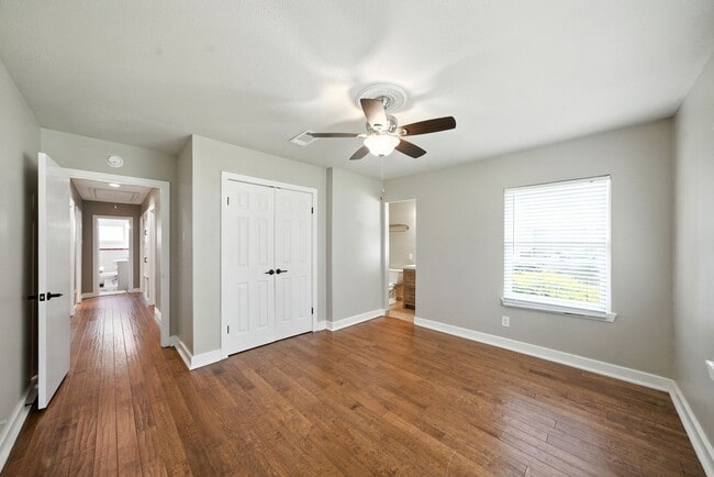 Building Photo - 1714 Parana Dr