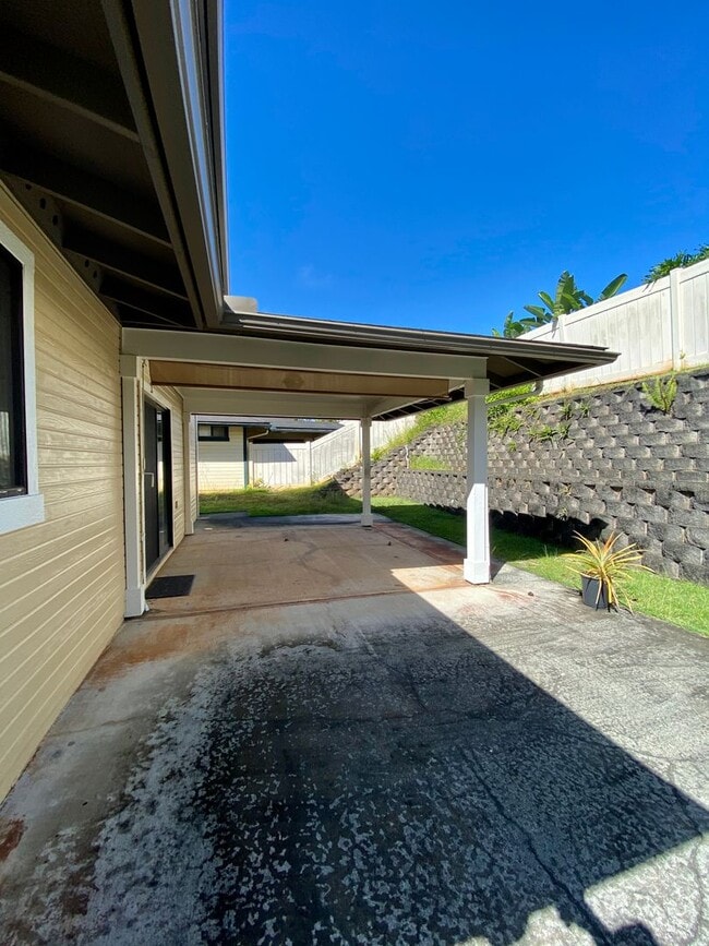 Building Photo - 95-224 Paehia Pl.