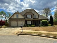 Building Photo - 126 Windridge Way SW