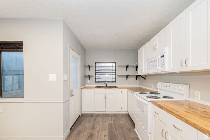 Building Photo - 561 N Beverly Ave