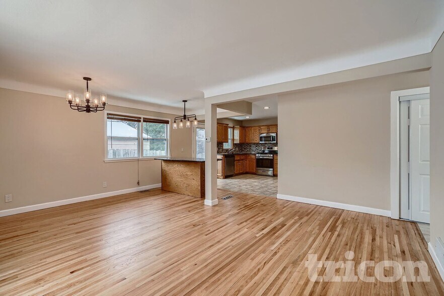 Building Photo - 4010 Monroe St NE