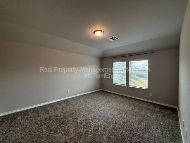 Building Photo - 4301 Montage Blvd