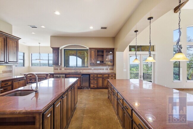 Building Photo - 8205 Asmara Ct