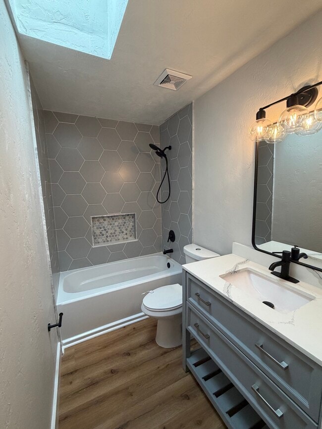 Building Photo - 2286 Swoope Dr