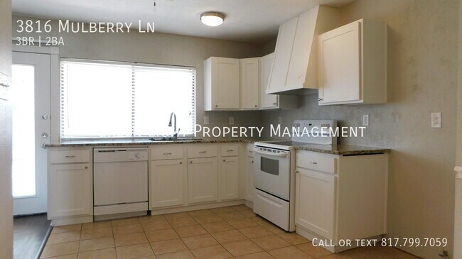 Building Photo - 3816 Mulberry Ln