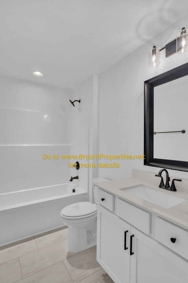 Building Photo - Gallatin - New 5-bedroom, 4-Baths