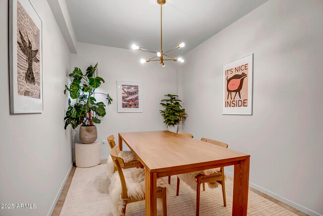Building Photo - 7131 E Rancho Vista Dr