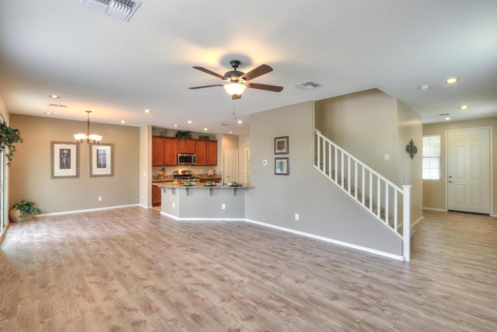 Building Photo - 40352 W Molly Ln
