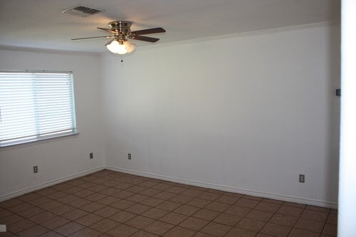 Building Photo - 114 Lakeview