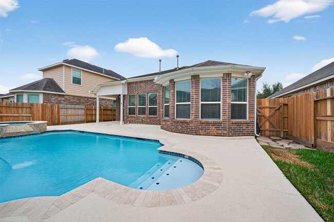 Building Photo - 15630 Eagle Valley Dr