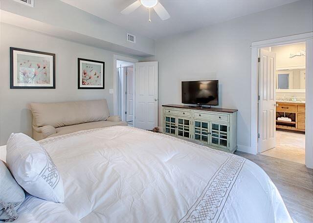 Building Photo - 94 Pointe Cir