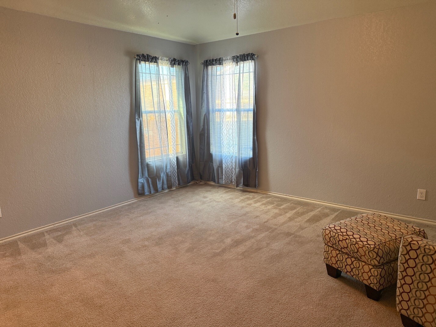 Building Photo - 4714 Dapple Dr