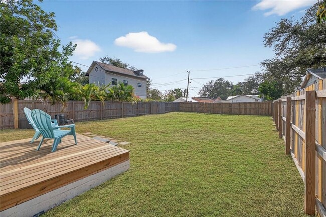 Building Photo - 486 49th Ave N