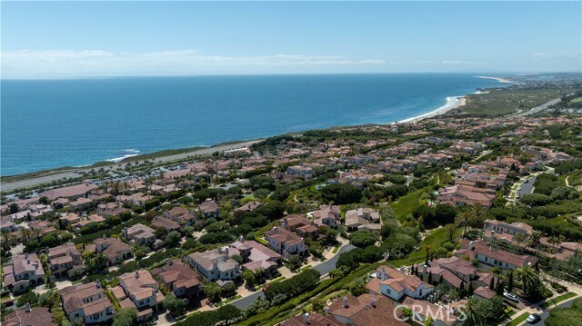 Building Photo - 10 Dunes Bluff