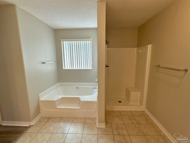 Building Photo - 4033 Maltese Way